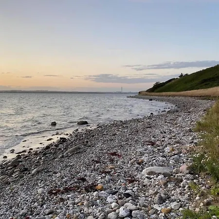 Tranquil Haven In - By Traum בית נופש Knebel